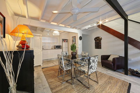 ZEN Beach Retreat - Yamba Accommodation 4