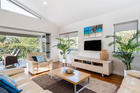 A PERFECT STAY - Byron Beach Style - Yamba Accommodation 2