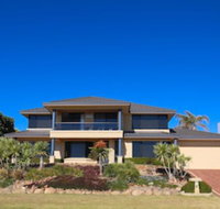 Sunsets at Seaquins - Yamba Accommodation