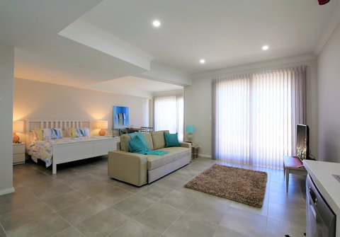 Studio Style Mindarie Marina - Yamba Accommodation 4