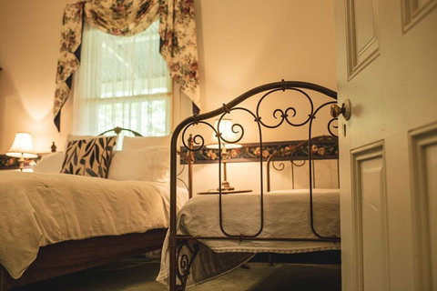 Plynlimmon The Heritage Cottage At Kurrajong - Yamba Accommodation 6