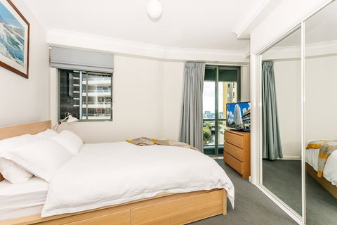 River View Suites In The Heart Of Brisbane - Yamba Accommodation 2