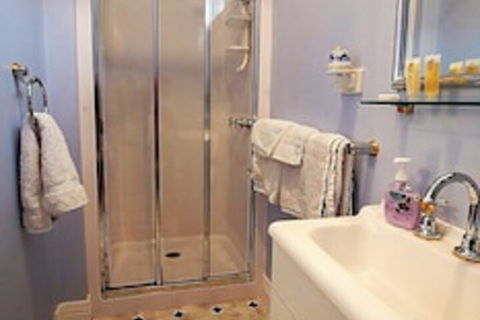 Wild Cherry Bed & Breakfast - Yamba Accommodation 1