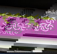 Sage Hotel James Street - Yamba Accommodation