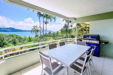 Beach Front Lagoon Lodge Apartments - Yamba Accommodation 0