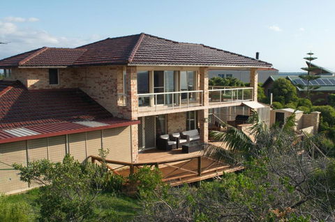 Oceana Sunset - Yamba Accommodation 1