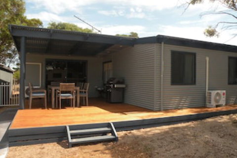 The Anchorage - Yamba Accommodation 0