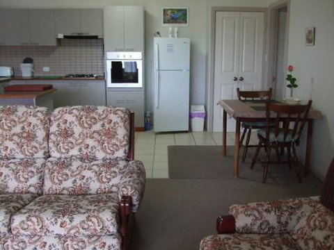 Nannup Riverview Cottage - Yamba Accommodation 1