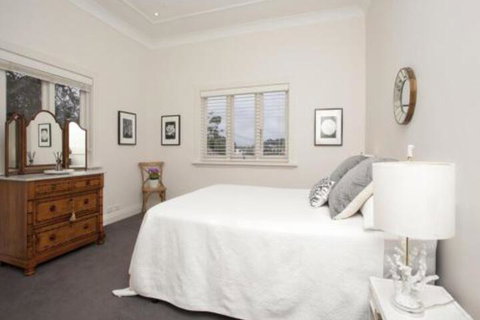 Woollahra Roslyndale Avenue - Yamba Accommodation 3