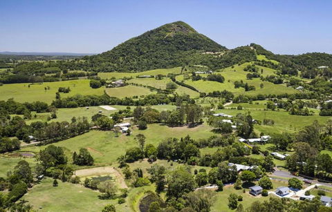 Eumundi Cottages Cottage 1 - Yamba Accommodation 1