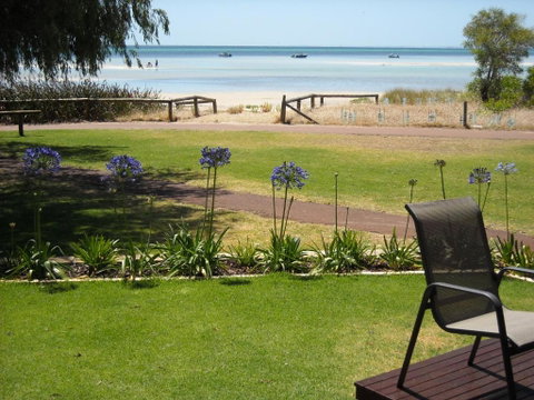 Beach House Dunsborough - Yamba Accommodation 5