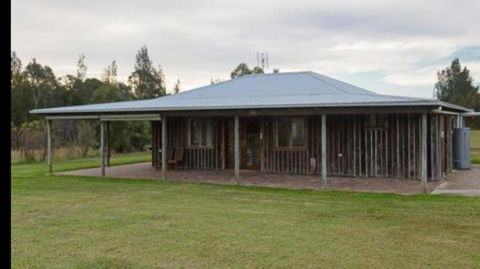Lovedale Red Gum Cottage - Yamba Accommodation 1