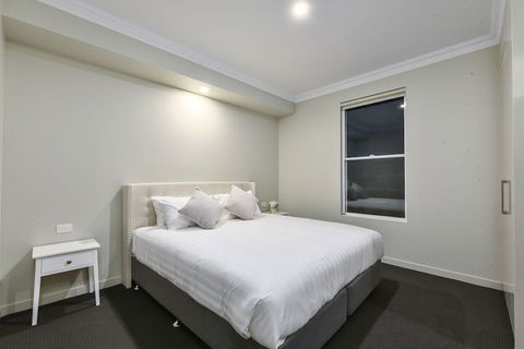 Aloha Luxury Central Apartments - Yamba Accommodation 3