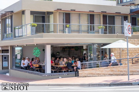 CENTRAL NO 5 LUXURY APARTMENT - Yamba Accommodation 5