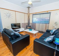 Beach House on James Patterson - Yamba Accommodation