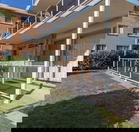 Castaways Unit 1 17 Shoal Bay Road - Yamba Accommodation