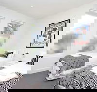 Brighton Beach Bayside Beauty - Yamba Accommodation