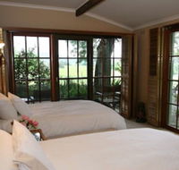 Riverhouse at Howqua Dale - Yamba Accommodation