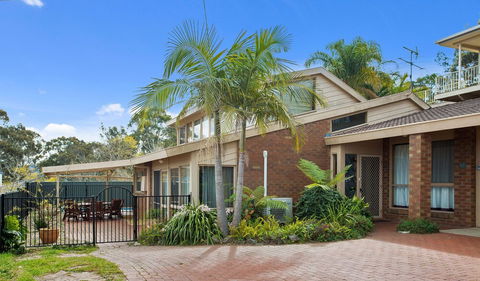 Oyster View - Yamba Accommodation 0