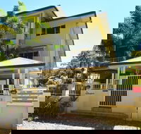 Arlington Apartments - Yamba Accommodation