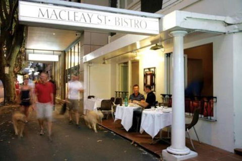 Stylish Apartment In Elizabeth Bay - Yamba Accommodation 4