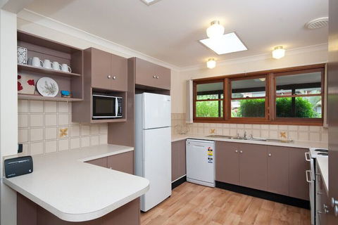 Skippers Rest 27 Government Road - Yamba Accommodation 3