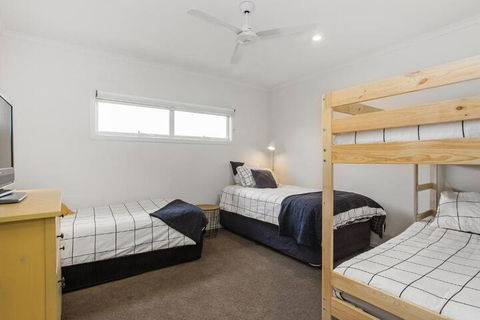 Sea View At Silver Sands - Yamba Accommodation 6
