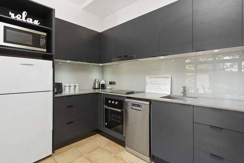 Byron Getaway At The Crest - Yamba Accommodation 1