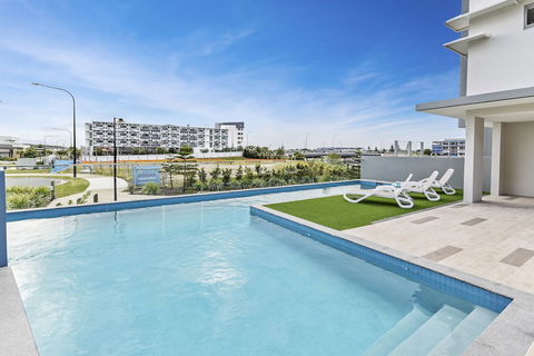 Direct Hotels - Aquarius Kawana - Yamba Accommodation 2