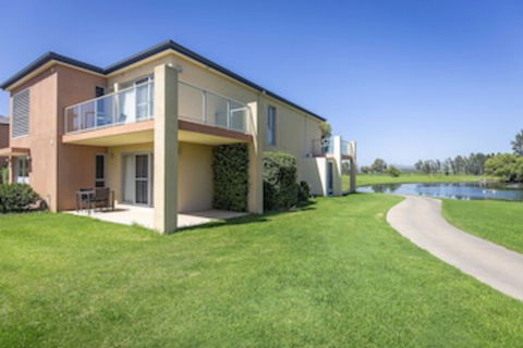 Villa On The Green - Yamba Accommodation 0