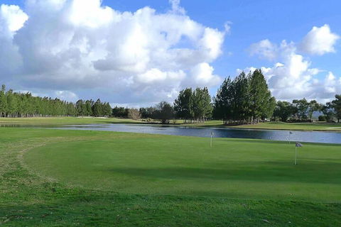 Villa On The Green - Yamba Accommodation 4