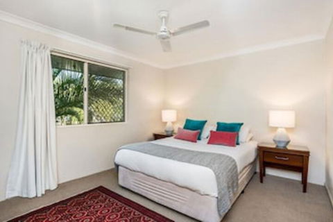 A PERFECT STAY - Heather's Hideaway - Yamba Accommodation 0