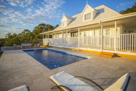 Montana - Yamba Accommodation 0