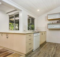 Your Luxury Escape - White Oak - Yamba Accommodation