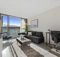 Full Darling Harbour View Luxury 2 Bedroom Apartment - Yamba Accommodation