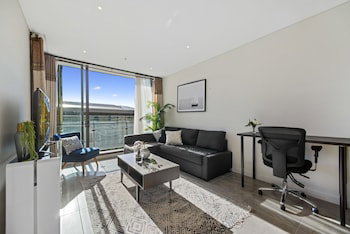 Full Darling Harbour View Luxury 2 Bedroom Apartment - Yamba Accommodation 0