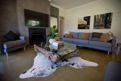 Ridge Line Riders - Yamba Accommodation 1