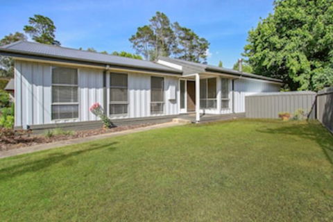 Acaronar - Yamba Accommodation 0