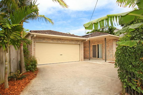 15 Joanne Street Marcoola - Yamba Accommodation 2