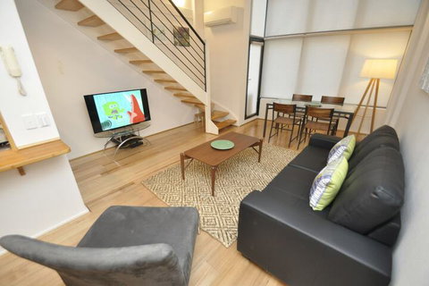 Darlinghurst Popular Apartments - Yamba Accommodation 6