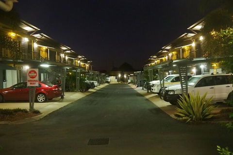 Smart Stay Villages - Yamba Accommodation 6