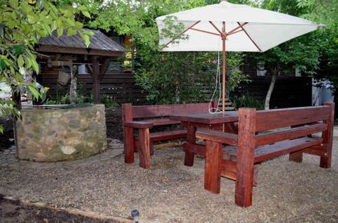 1 School Road Wandiligong - Yamba Accommodation 1