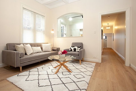 Urban Rest The Miller - Yamba Accommodation 3