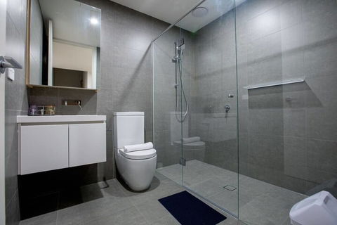 106 Modern Prestige 3 Storey New Establishment - Yamba Accommodation 6