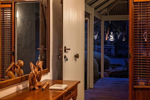 Beachfront House - Yamba Accommodation 5