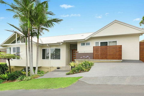 Oceanview - Yamba Accommodation 1