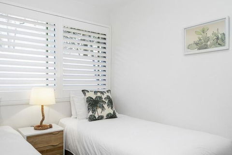 Your Luxury Escape - Karinya At Surfside - Yamba Accommodation 5