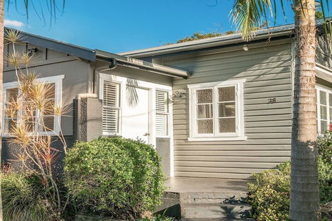 Your Luxury Escape - Alkira - Yamba Accommodation 1