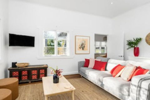 Your Luxury Escape - Alkira - Yamba Accommodation 0