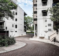 Two bedroom Apt next to Perth CBD with Parking. - Yamba Accommodation